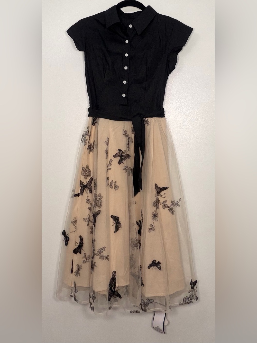 🆕 Black & Beige Butterfly Embroidered Midi Dress